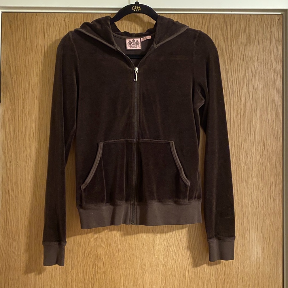 EUC Chocolate Brown Velour Classic Y2K Juicy Couture Full-Zip Hoodie